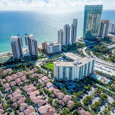 Family Getaway Condos In Sunny Isles